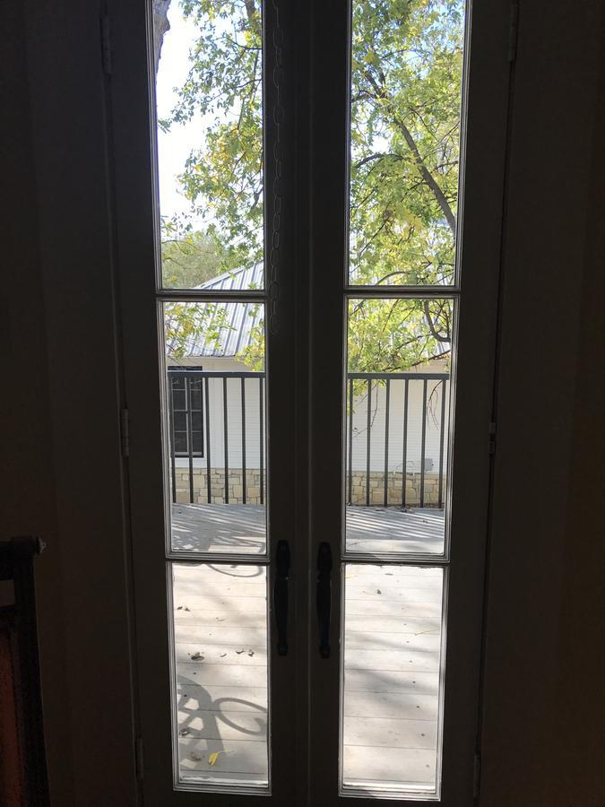 Dabbs Hotel Bed And Breakfast Llano 외부 사진